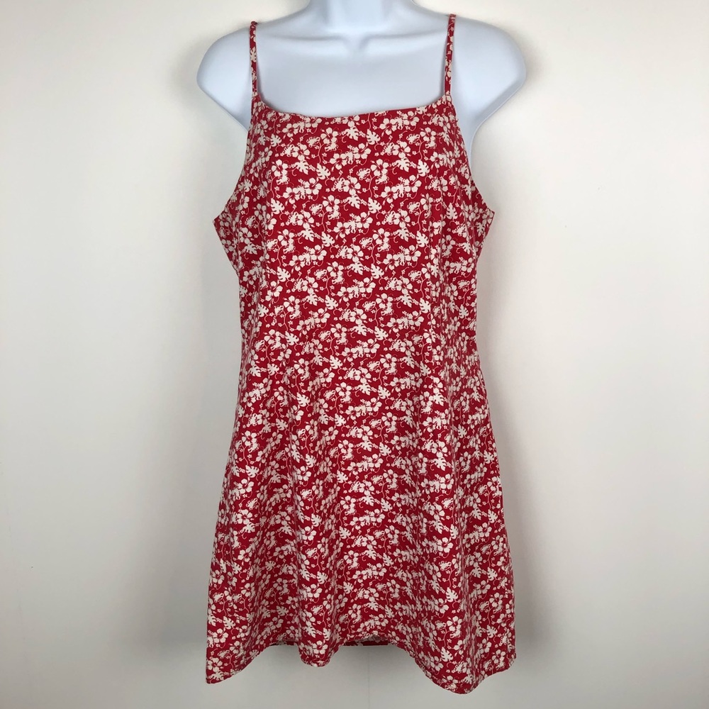 Vintage Red and White Hibiscus Print Mini Dress